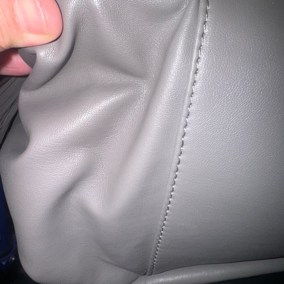 Elegant Gray Women's Handbag - Picture 14 of 14